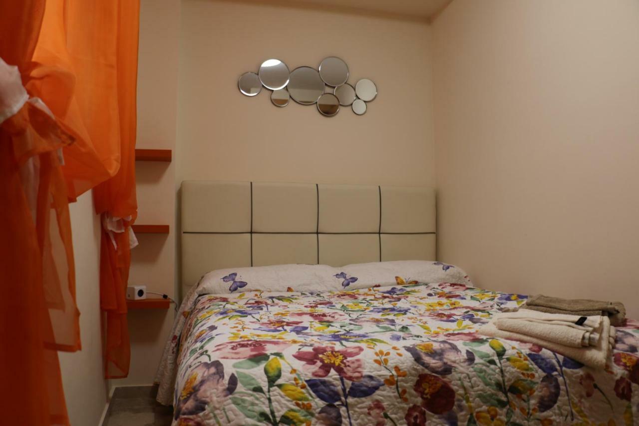 Apartments Abate 4 Valence Extérieur photo
